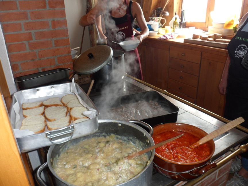 Rifugio PDB - la cucina